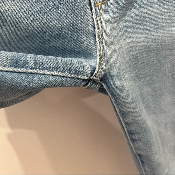 NWT Mother Denim Light Wash Limited Edition Insider Crop Step Fray Jeans 27 - Picture 4 of 9